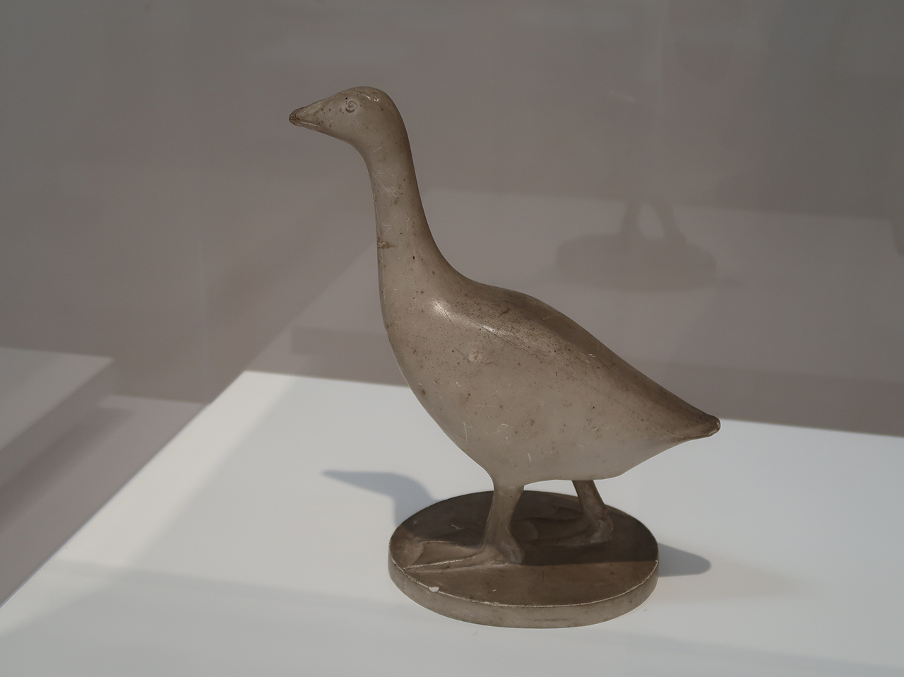 《鵞鳥（ガチョウ）》1926年　石膏　群馬県立館林美術館蔵