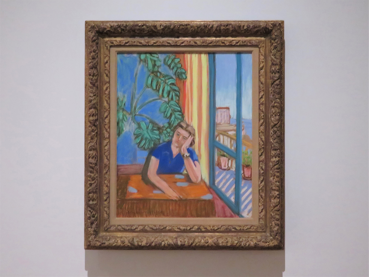 ポーラ美術館の会場風景（以下同様）。アンリ・マティス《窓辺の婦人》1935年　ポーラ美術館