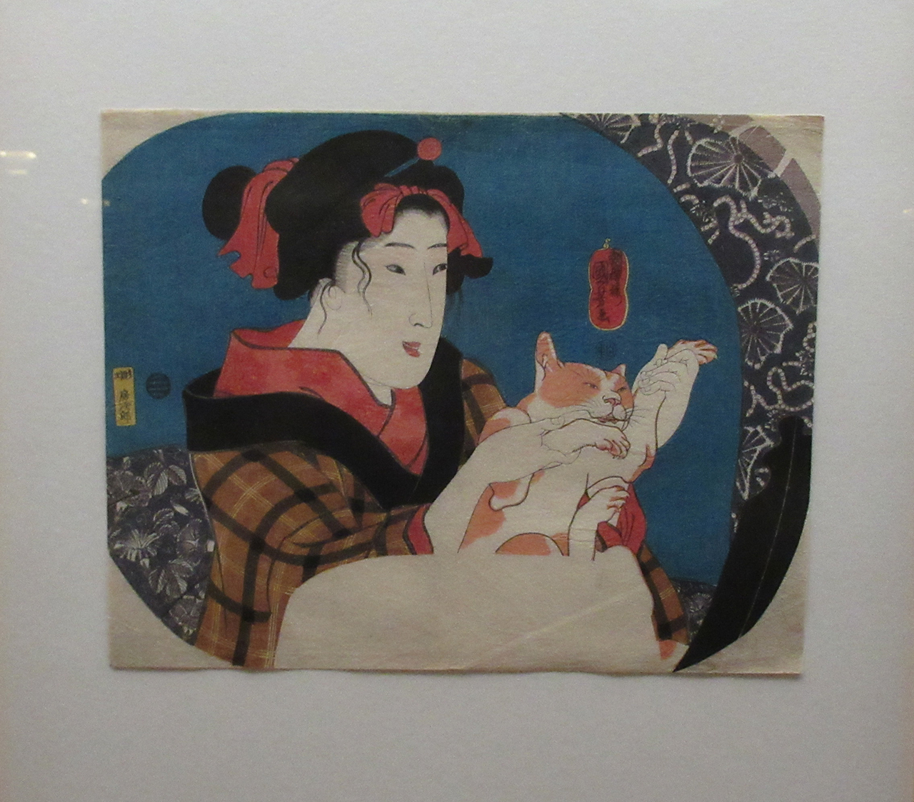 「鏡面シリーズ　猫と遊ぶ娘」弘化2年（1845）頃　個人蔵